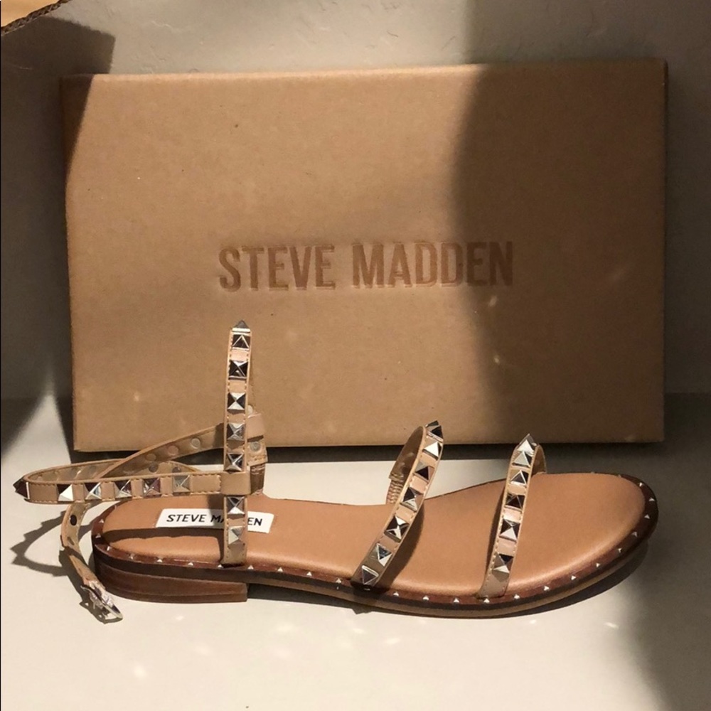 Steve Madden Travel Sandal